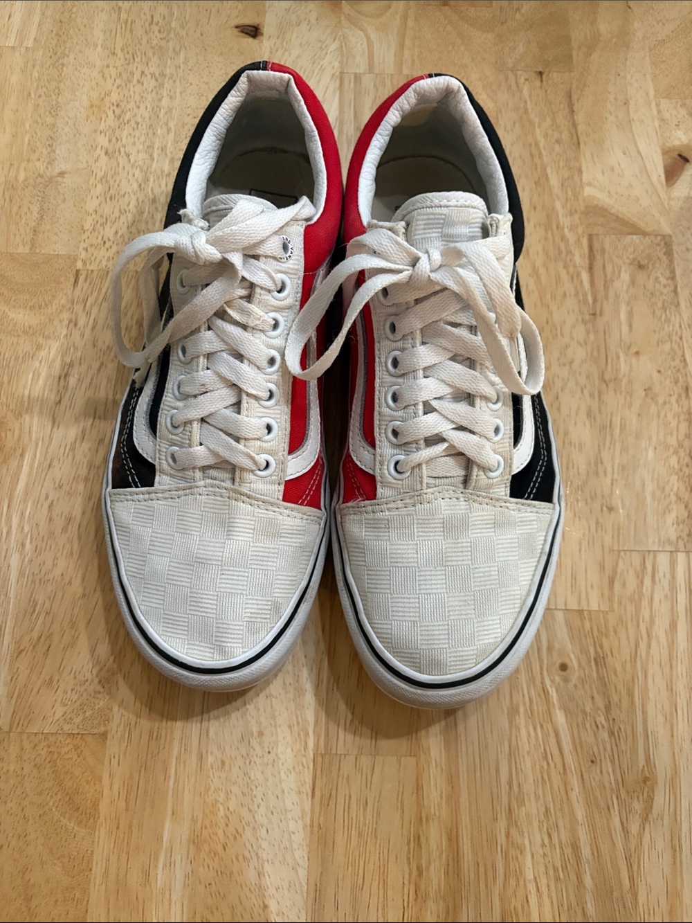 Red and Black Vans low top Sneakers